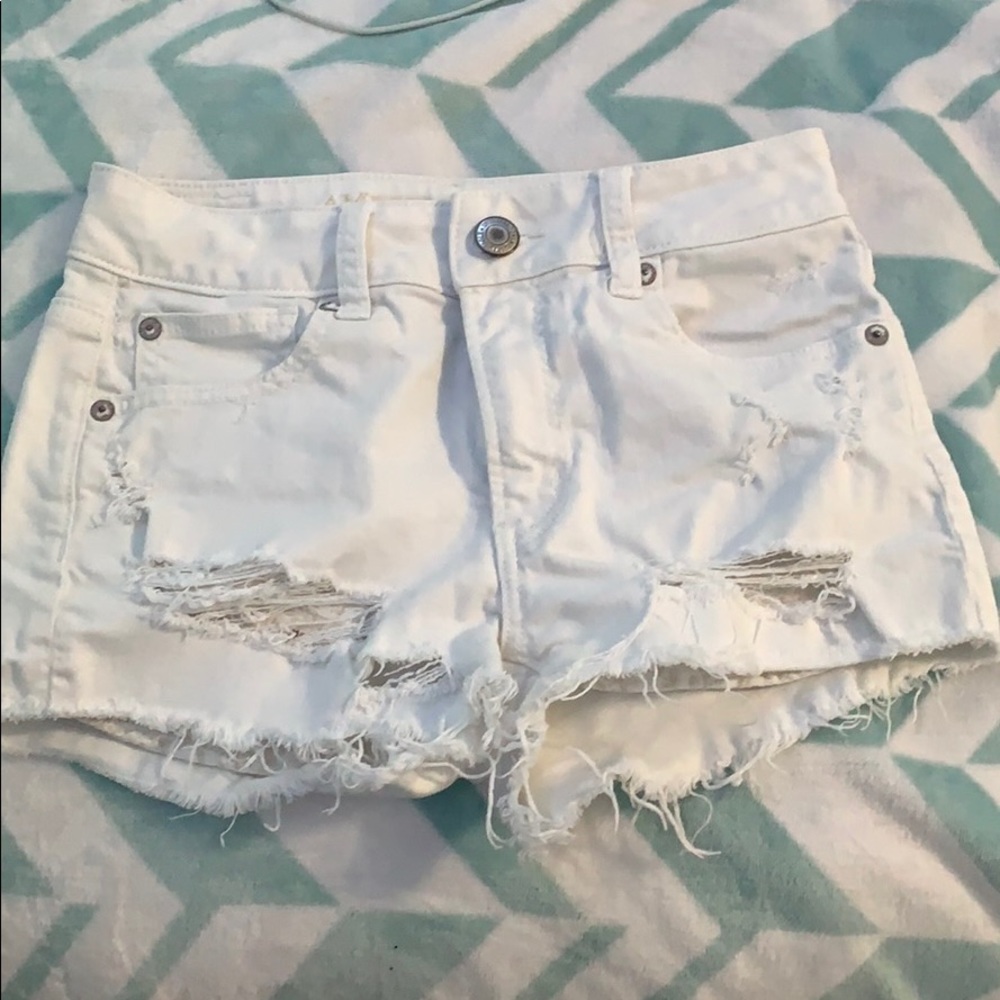 White American Eagle jean shorts!